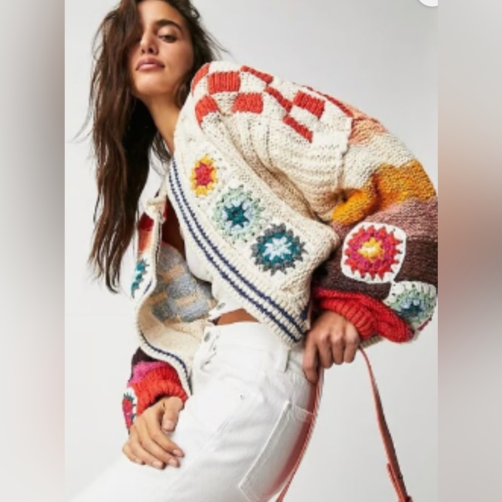 Free People Clear Sky’s Cardi, LARGE NWT